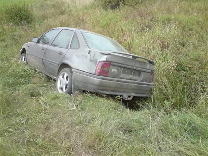 Opel Vectra a skrottet billede 14