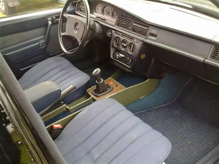 Mercedes Benz 190D (SOLGT) billede 5