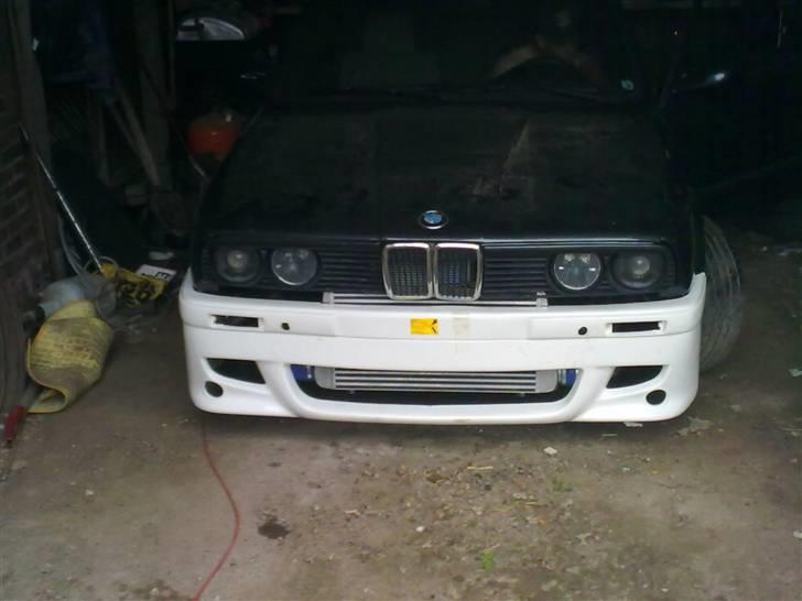 BMW e30 turbo. sommer bilen.SOLGT billede 2