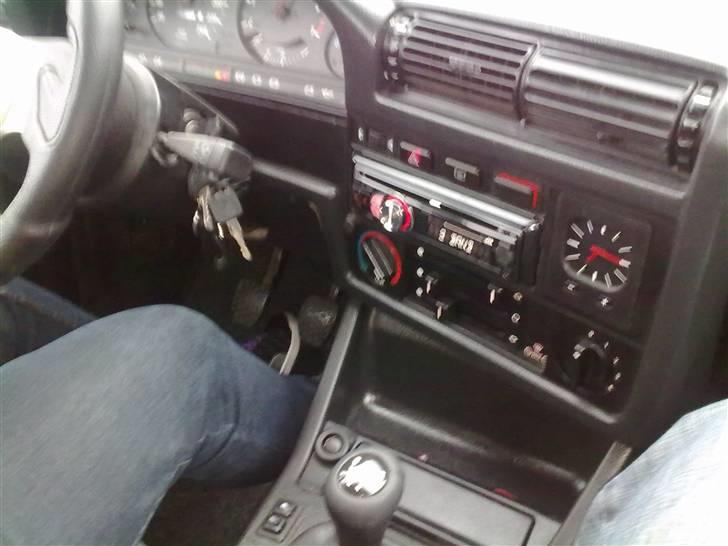 BMW e30 turbo. sommer bilen.SOLGT billede 6