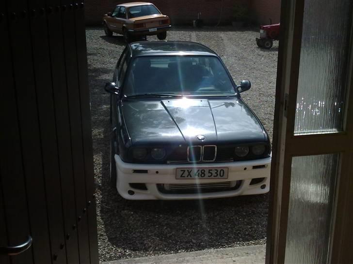 BMW e30 turbo. sommer bilen.SOLGT billede 10
