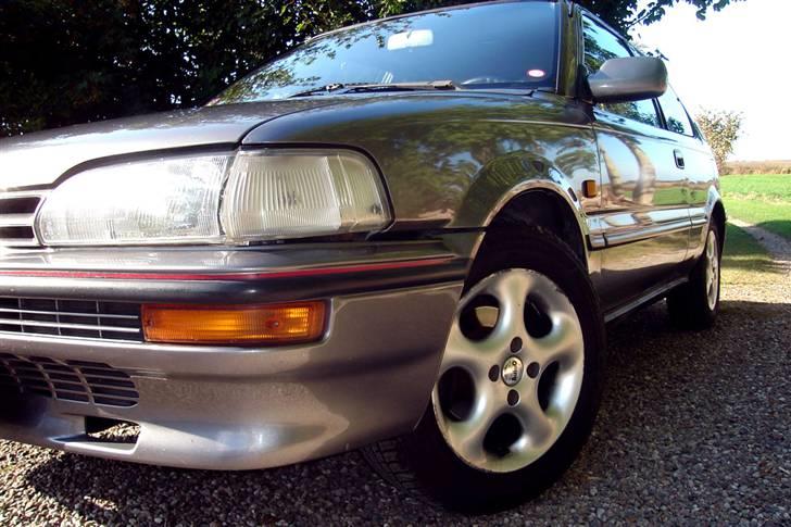 Toyota Corolla 1.3 XL billede 1