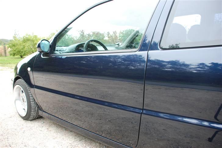 VW Polo 6N Solgt - udspartlet dørhåndtag!! billede 8