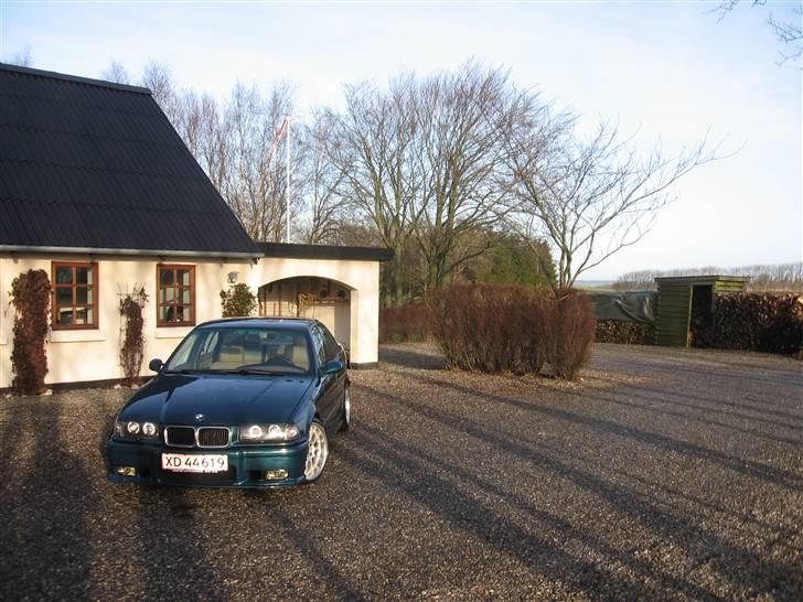 BMW E36 328i SOLGT! billede 6