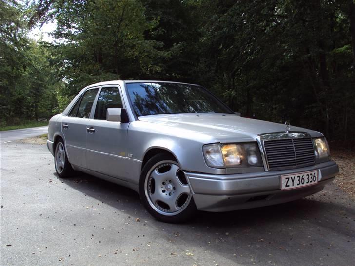 Mercedes Benz 230-300E billede 7