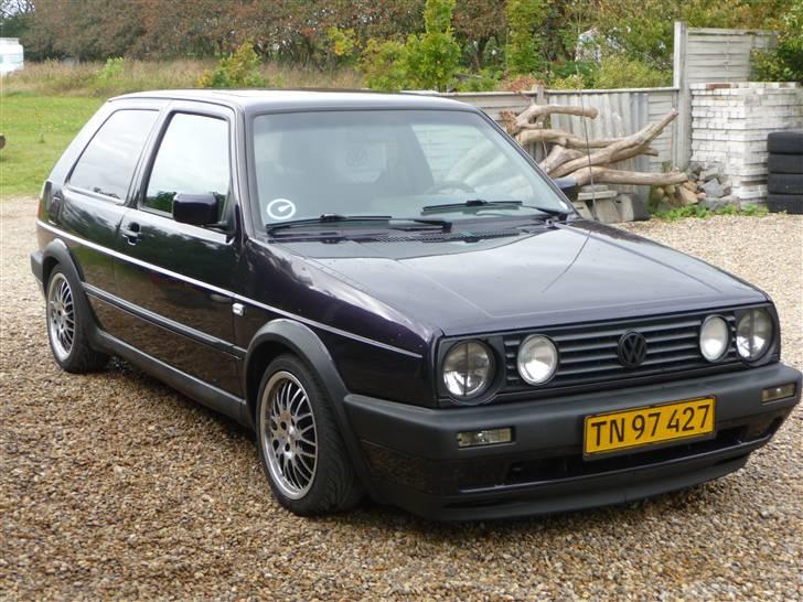 VW Golf    ---SOLGT--- billede 1