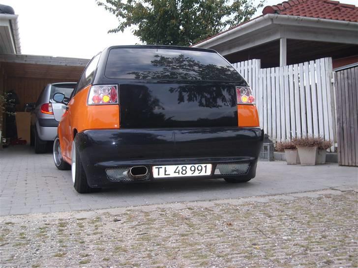 Seat Ibiza . SOLGT billede 3