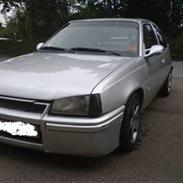 Opel Kadett E.... bytte