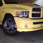 Dodge Ram 1500 rumble Bee