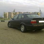 BMW e36 318i
