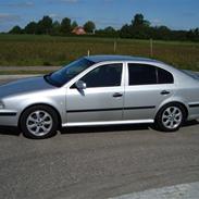 Skoda Octavia 1.8 20v turbo - Skrottet