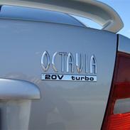 Skoda Octavia 1.8 20v turbo - Skrottet