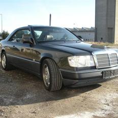 Mercedes Benz 300 CE-24V