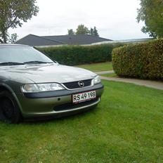 Opel Vectra B 1,6 16v solgt!