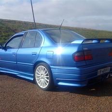 Nissan Primera SRi *solgt*