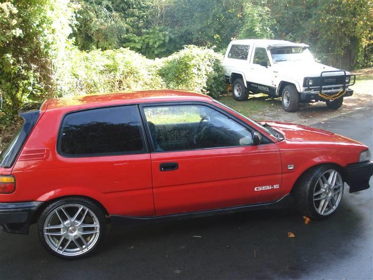 Toyota corolla 1.6 GSI SOLGT billede 6