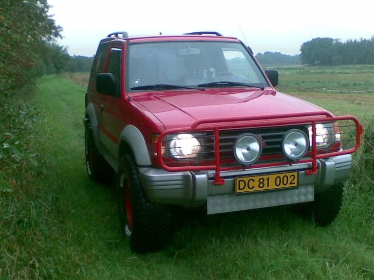 Mitsubishi pajero billede 8