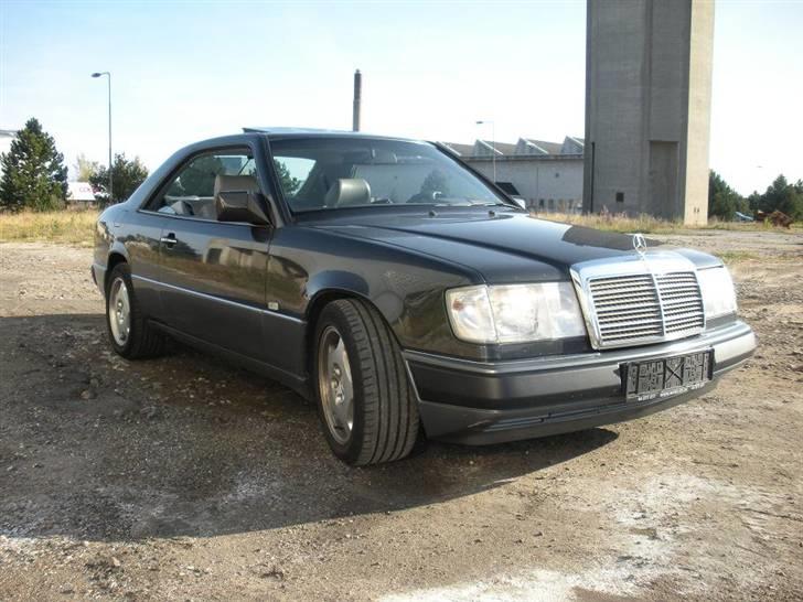 Mercedes Benz 300 CE-24V billede 1
