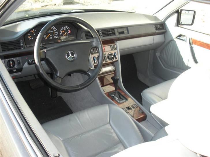 Mercedes Benz 300 CE-24V billede 15