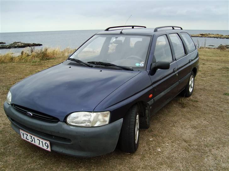 Ford Escort 1.6 16v *SOLGT* billede 1