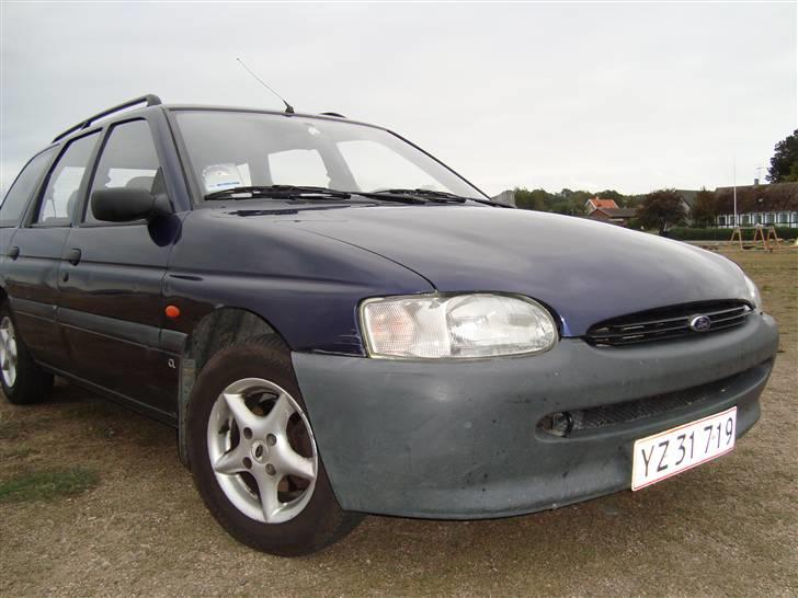 Ford Escort 1.6 16v *SOLGT* billede 7