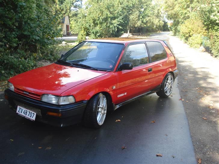 Toyota corolla 1.6 GSI SOLGT billede 15