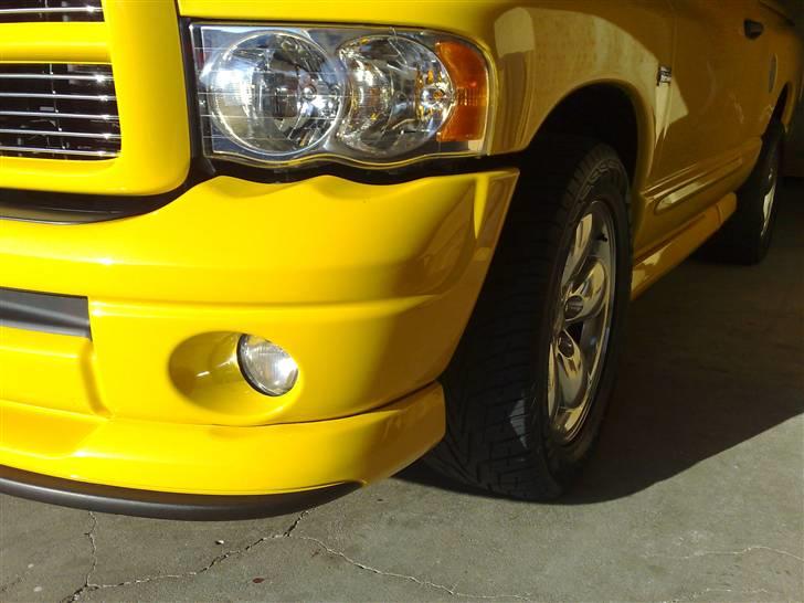 Dodge Ram 1500 rumble Bee billede 5