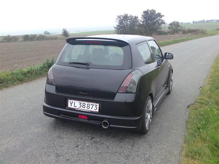 Suzuki swift "SOLGT" billede 15