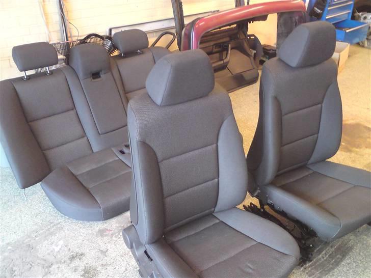 BMW E34  - her er en E 60 kabine der skal over i bilen. billede 4