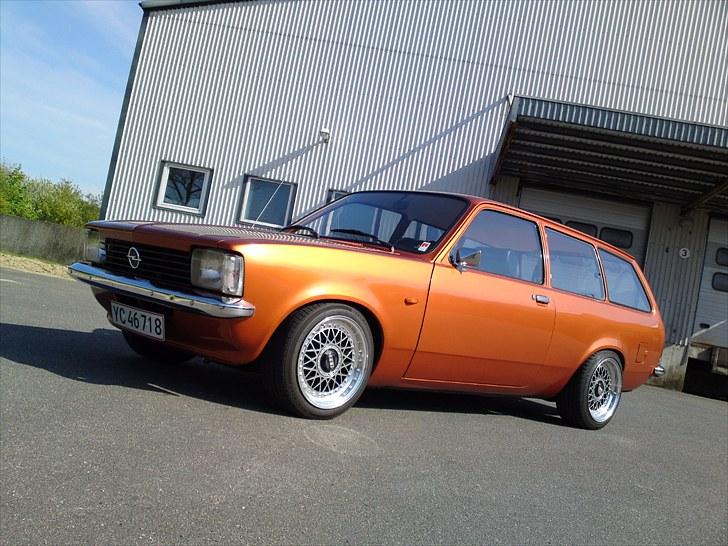 Opel kadett c 2,4 caravan.  billede 1