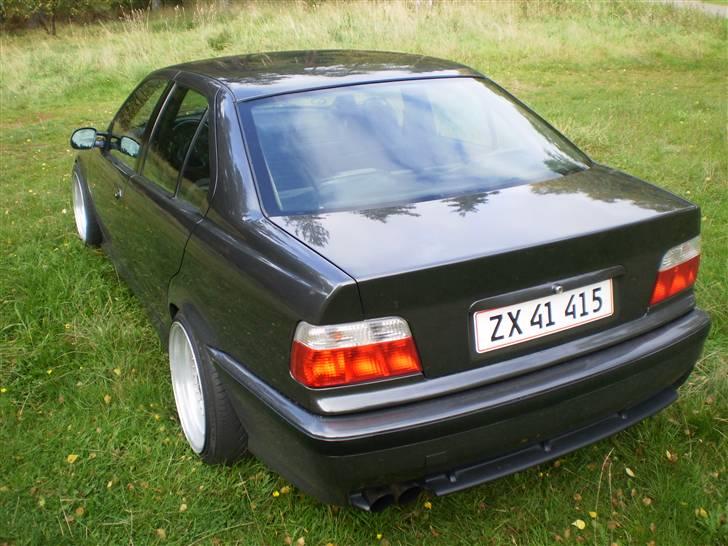 BMW E36 325i "solgt" billede 10