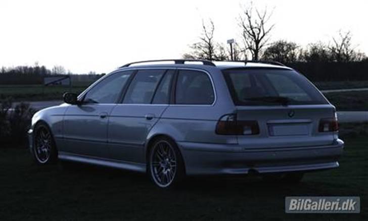 BMW E39 530d touring *solgt* - Vis DU ikke har forstand på BILER så er den her standart billede 19