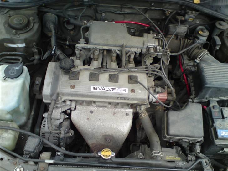 Toyota Carina e billede 11