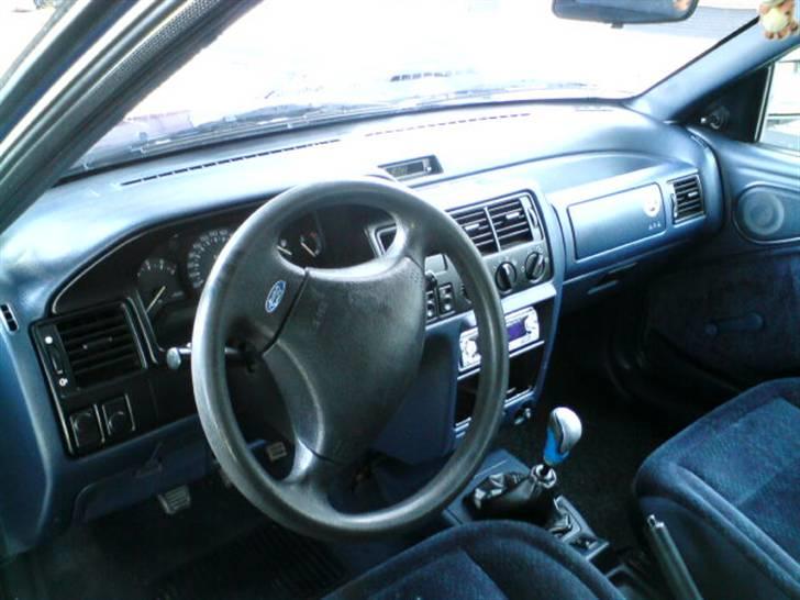Ford Escort   solgt billede 6