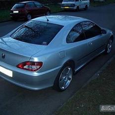 Peugeot 406 coupe