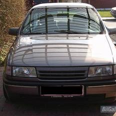 Opel vectra a gls
