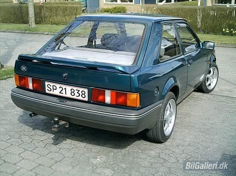 Ford Escort CL SOLGT billede 4