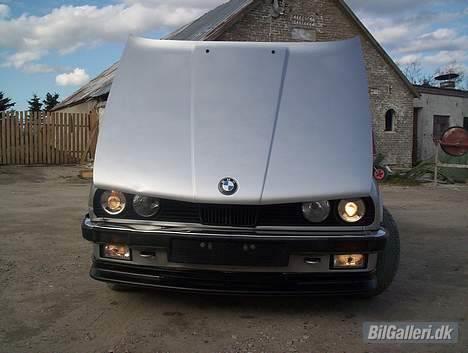 BMW 2,7 eta SOLGT=) - hvide DE lygter  billede 14