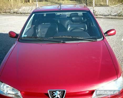 Peugeot 306 GTI *solgt* - Fed læder kabine hvad? :o) billede 3