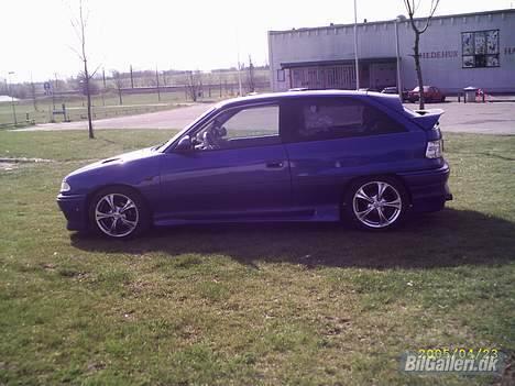 Opel astra f 1,6i billede 1
