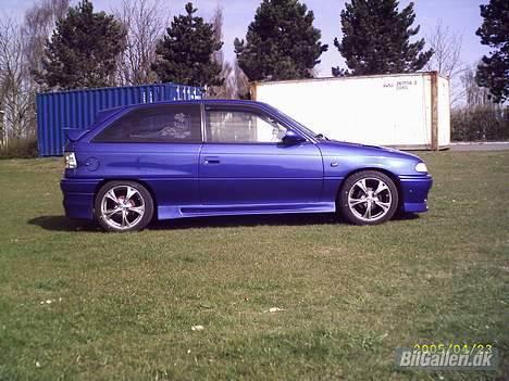 Opel astra f 1,6i billede 2