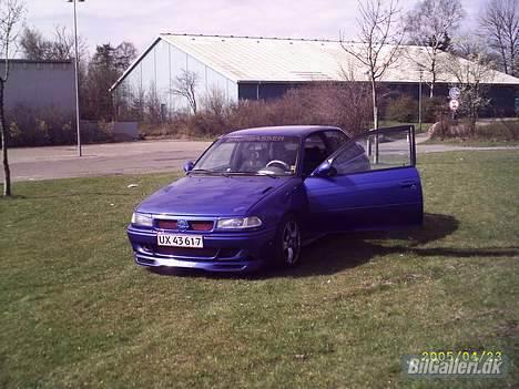 Opel astra f 1,6i billede 5