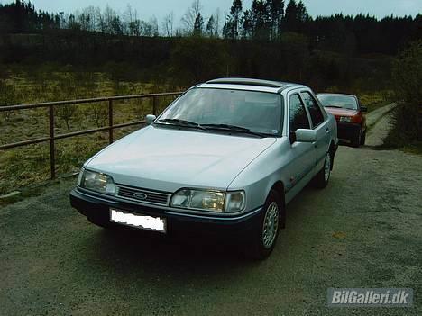 Ford Sierra 2,0i Azur "solgt" billede 1