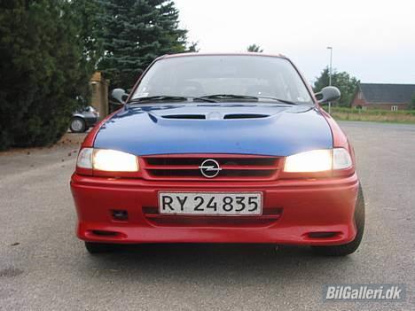 Opel Astra billede 1