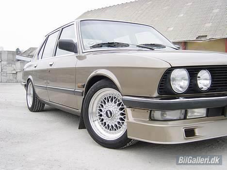 BMW 525i billede 4