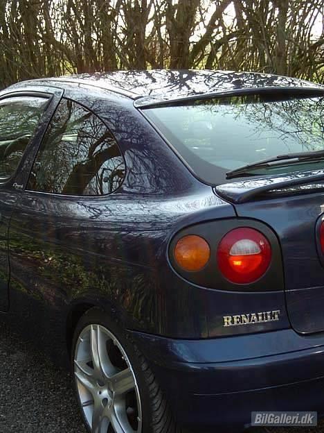 Renault Megane Williams - solgt - Synes det pynter med tagkantsspoileren billede 3