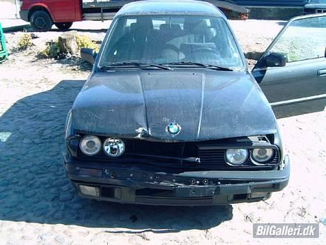 BMW E30 324D (solgt) billede 11