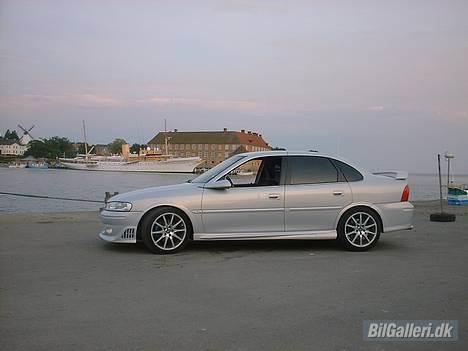 Opel  Vectra I-500R #solgt# - Vectra, Sønderborg-slot og Kongeskibet... billede 9