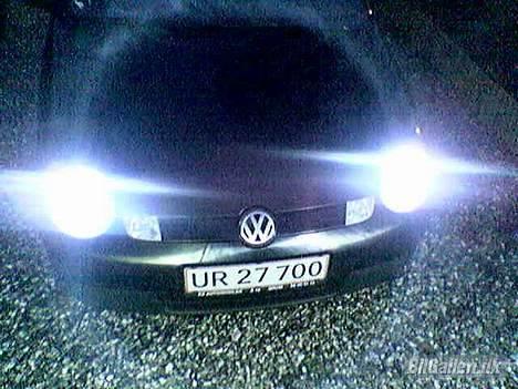 VW Lupo TDi 3L (solgt) - Det er ikke let at tage billed af xenon billede 5