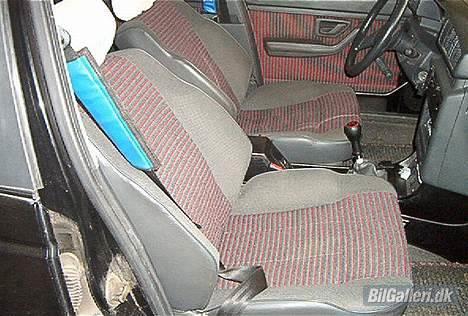 Peugeot 405 GTX (DØD) - Det er så for sæderne billede 10